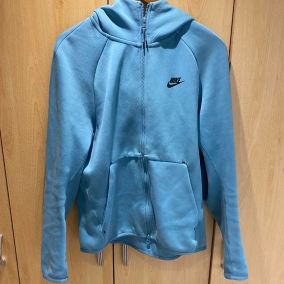 BRAND NEW XL OLD BABY BLUE TECH FLEECE - Picture 1 of 2